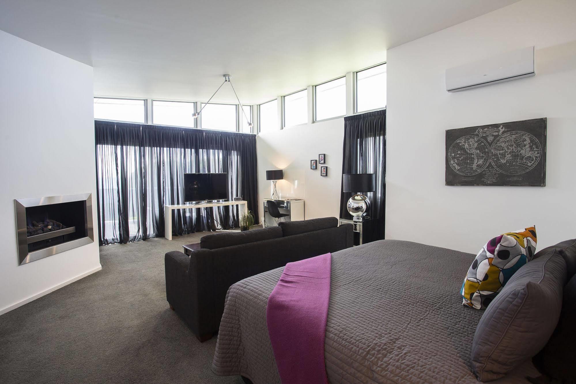 สตาร์เฮเว่น รีทรีต Bed & Breakfast พอร์ทาร์ลิงตัน ภายนอก รูปภาพ